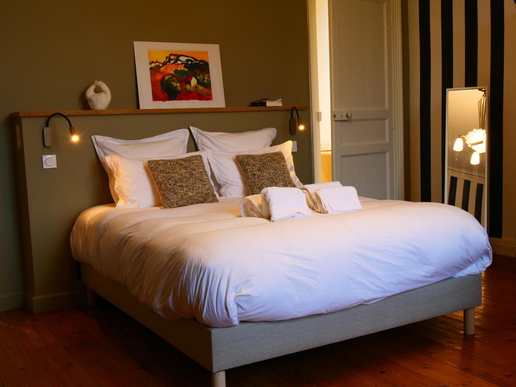 Domaine Du Cloitre Bed & Breakfast Pleneuf-Val-Andre Ngoại thất bức ảnh