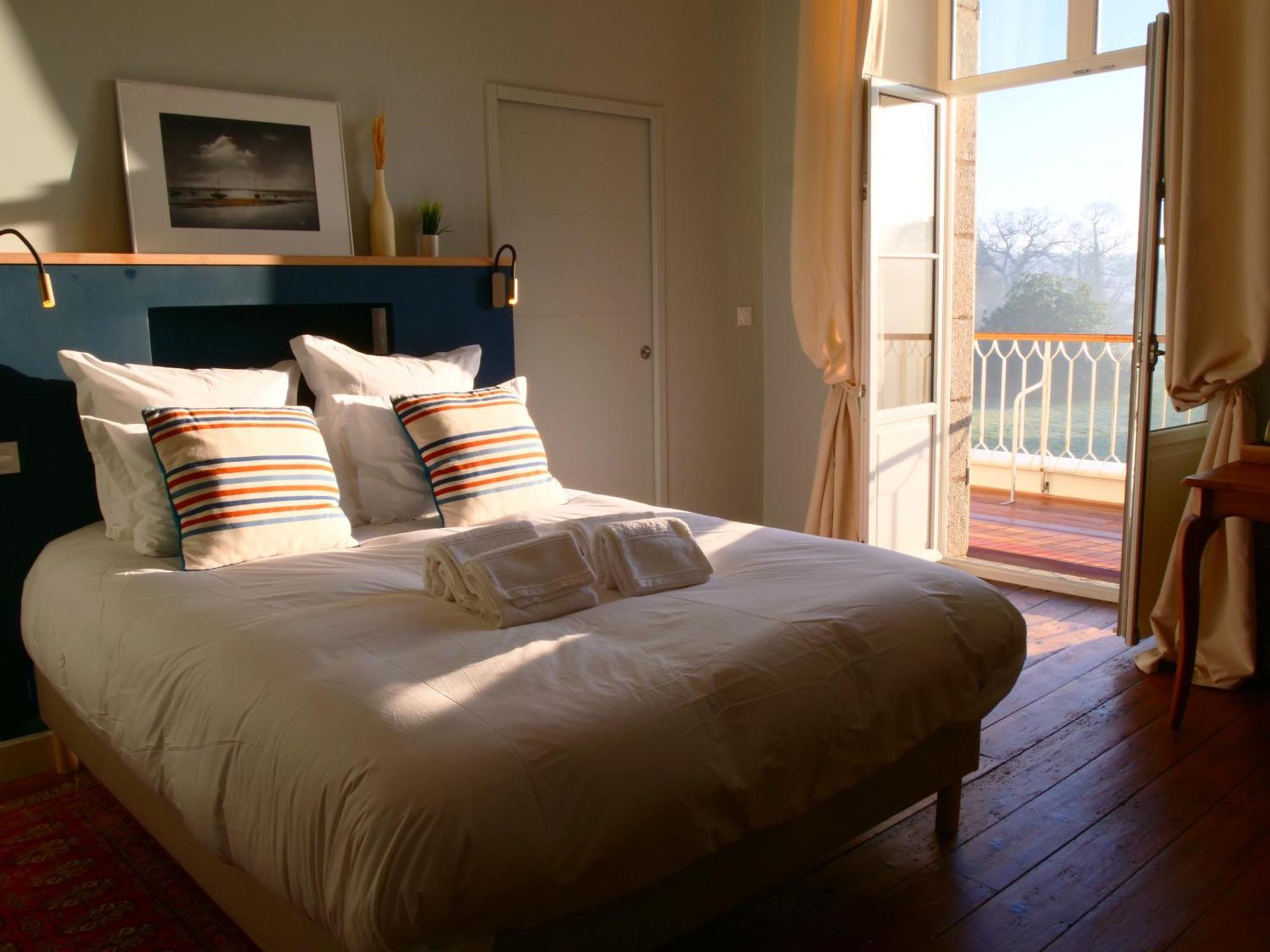 Domaine Du Cloitre Bed & Breakfast Pleneuf-Val-Andre Ngoại thất bức ảnh